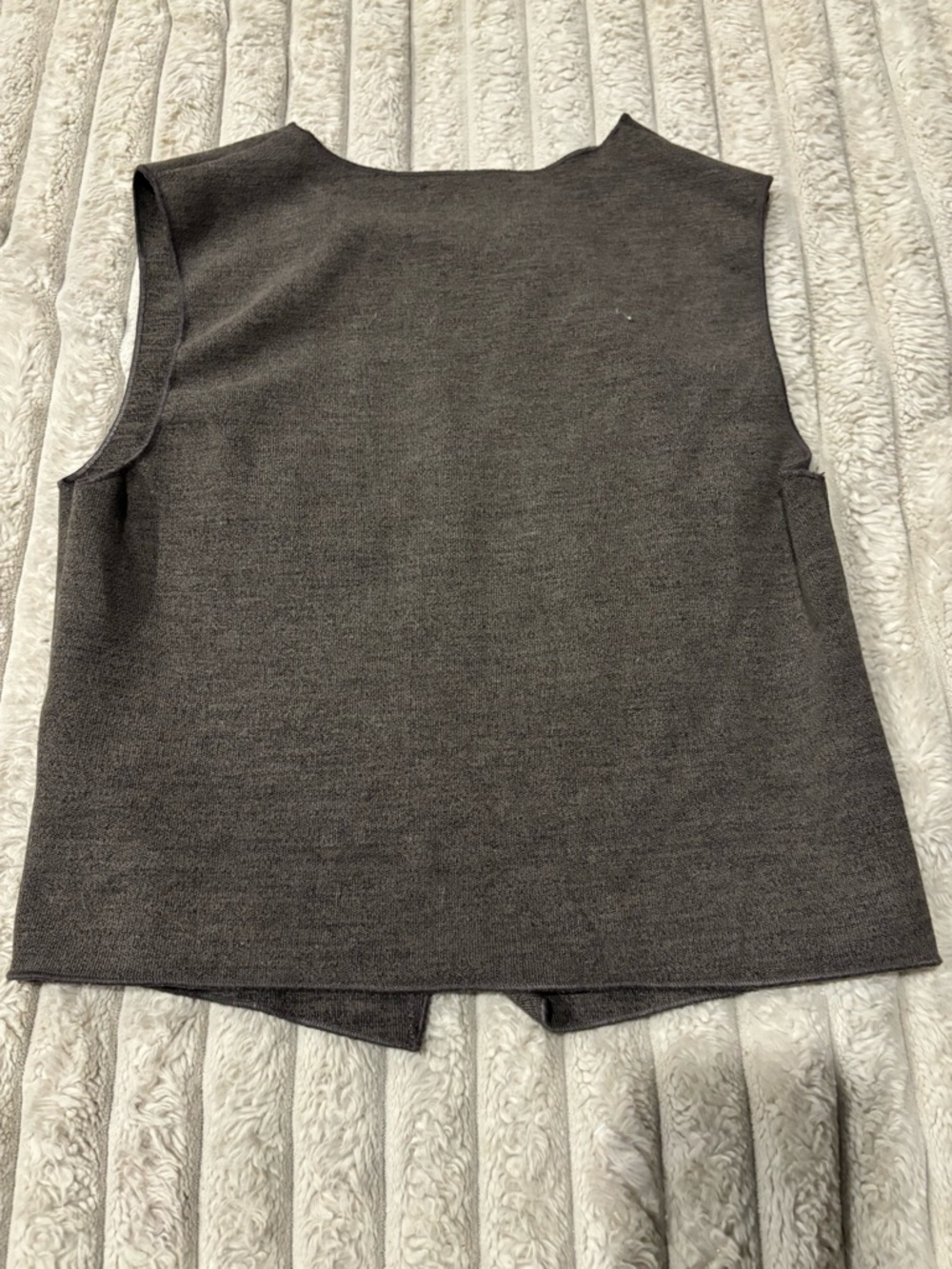 Zara Dark Brown Knit Button Vest. Gold buttons like new - Picture 4 of 5